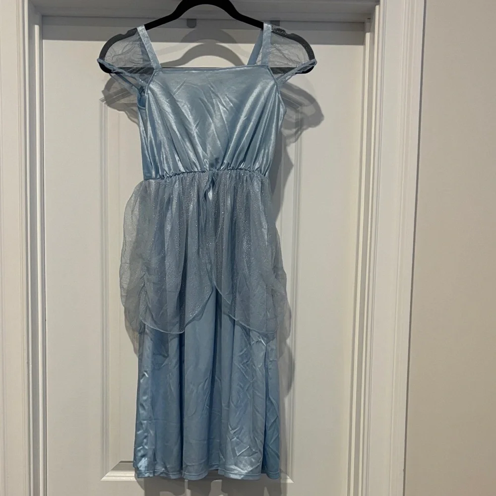 Blue Princess Nightgown  with Embroidered Details - Picture 3 of 4
